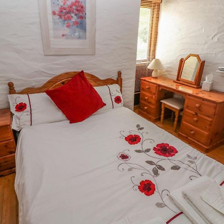 Heather Cottage Milford Haven Exterior photo