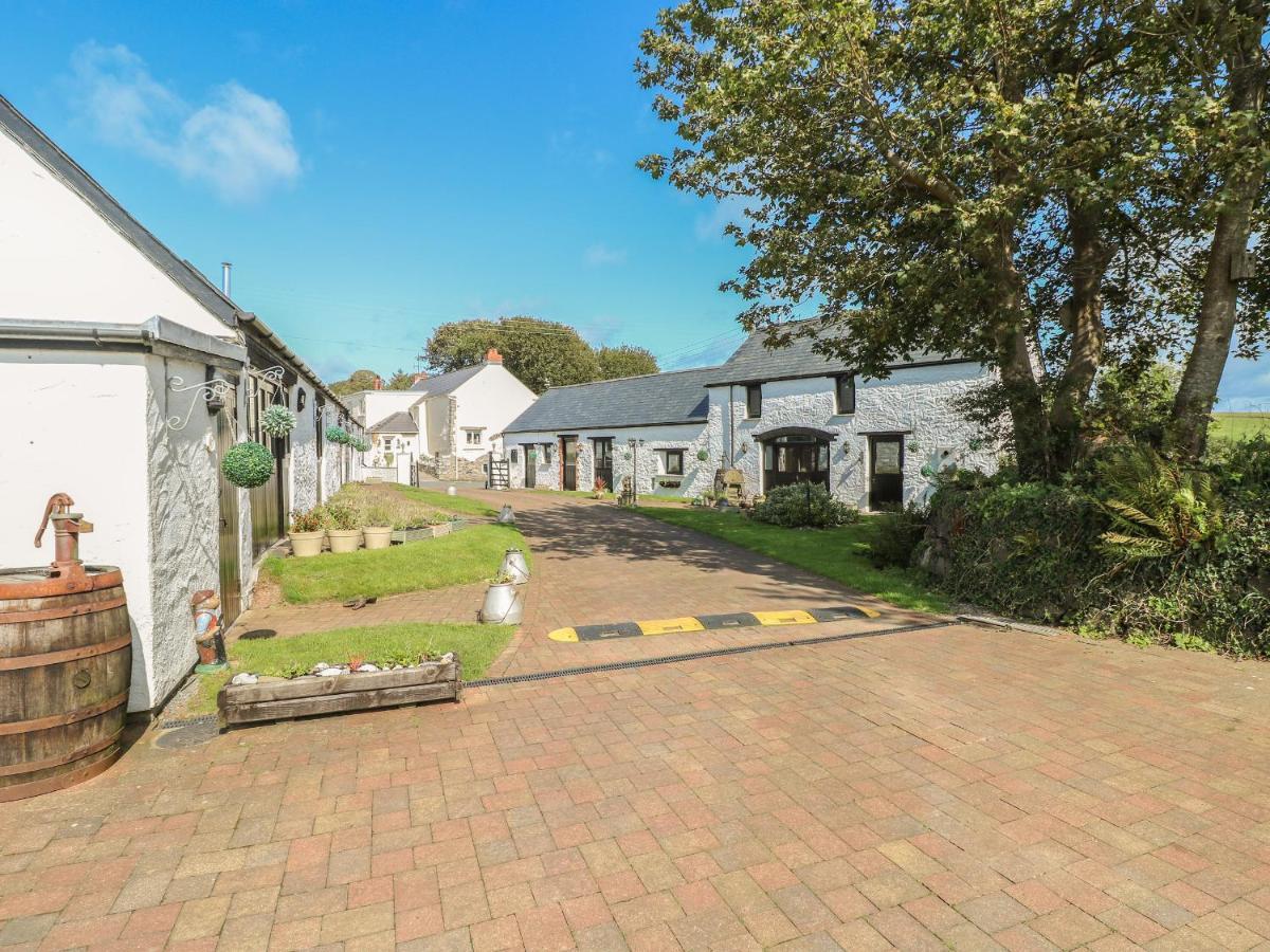 Heather Cottage Milford Haven Exterior photo